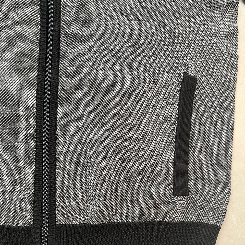 Men's or Women’s Calvin Klein Zip Up Sweater - Picture 3 of 4